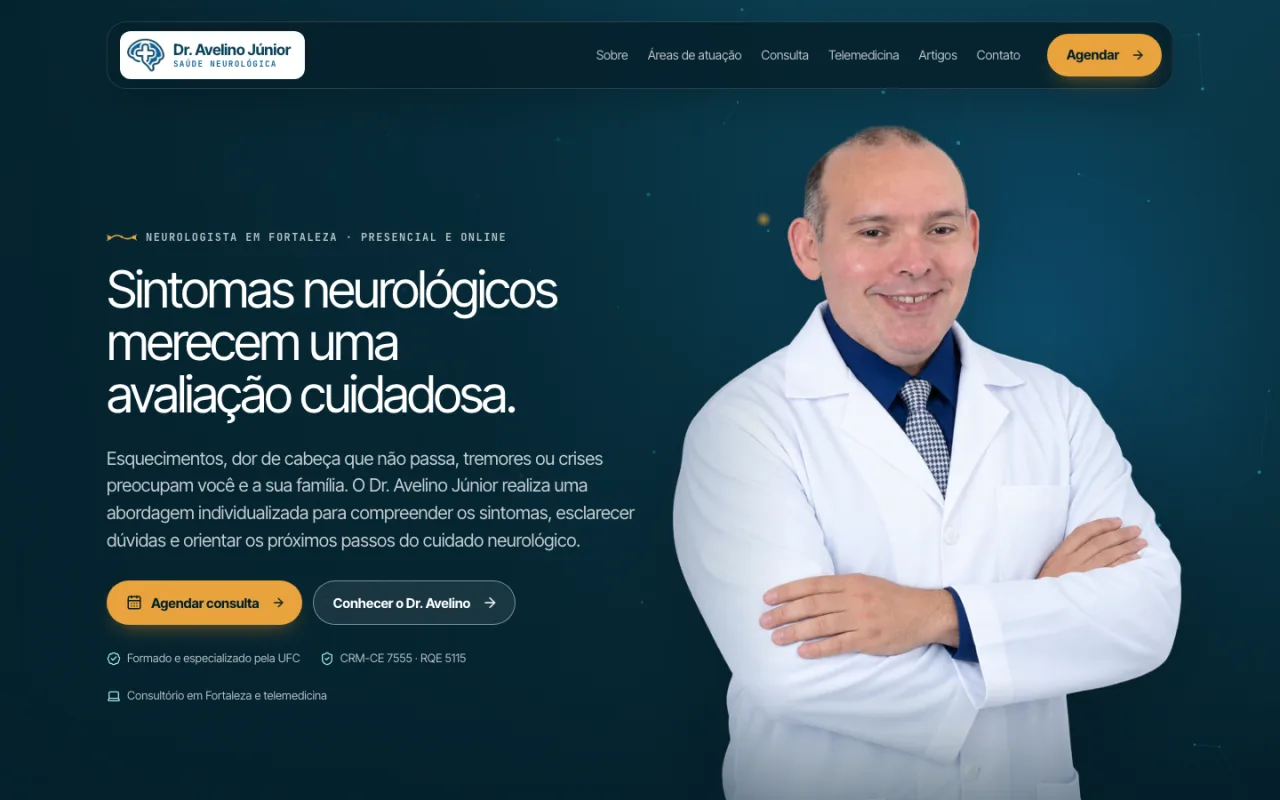 Site de Dr. Avelino Júnior aberto no navegador
